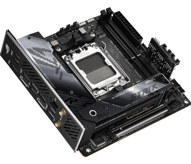ASUS ROG STRIX X670E-I GAMING WIFI - 1072688 - zdjęcie 4